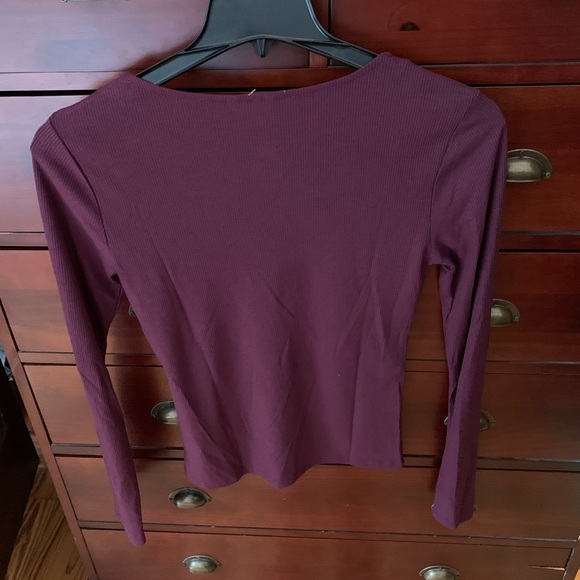 Aeropostale long sleeve shirt in plum - Picture 2 of 2